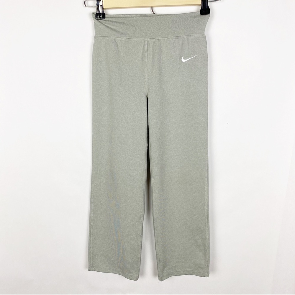 Nike Dri Fit Straight Leg Leggings - Picture 6 of 6